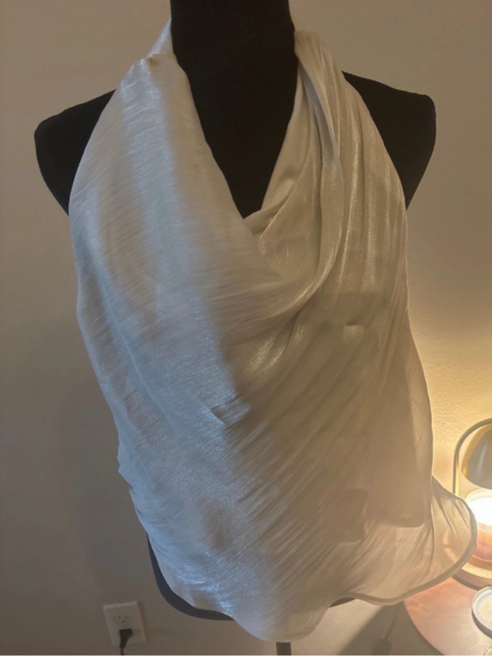 H&M Cowlneck Halter Top🌬️ - Picture 3 of 10